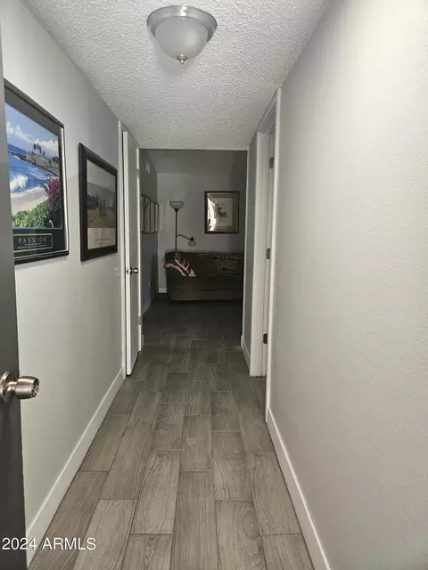 4714 N 40th Dr, Phoenix, AZ 85019 photo 4