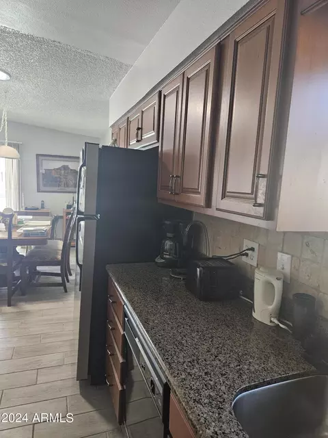 4714 N 40th Dr, Phoenix, AZ 85019 photo 11