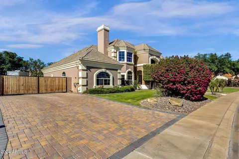 Exterior - 4664 E Grove Cir, Mesa, AZ 85206 photo 1 of 14
