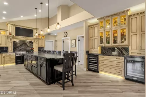 Kitchen - 4664 E Grove Cir, Mesa, AZ 85206 photo 2 of 4