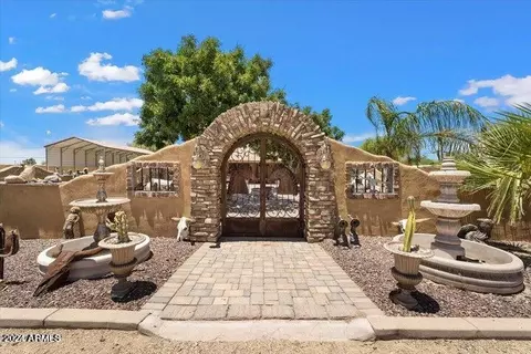 332 N Ironwood Dr, Apache Junction, AZ 85120 photo 2