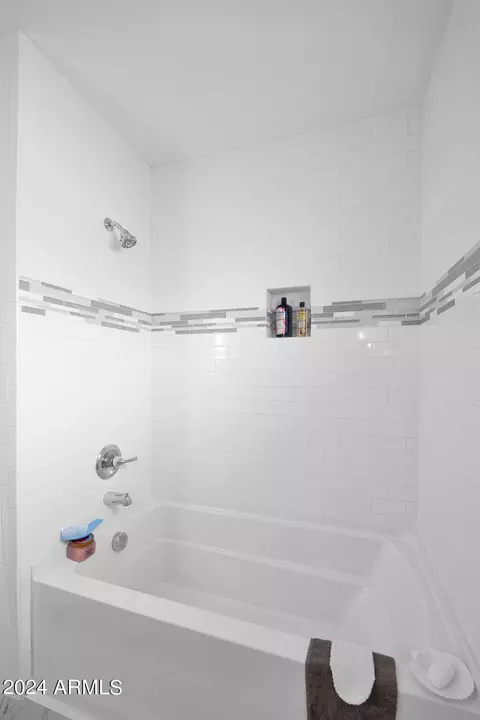 Bath - 1319 E Pepper Pl, Mesa, AZ 85203 photo 6 of 7