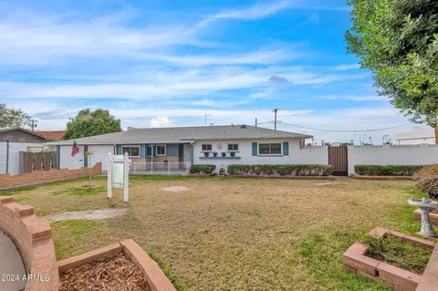 Exterior - 1319 E Pepper Pl, Mesa, AZ 85203 photo 3 of 13