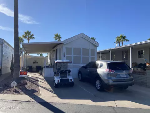 1519 S Omaha Dr, Apache Junction, AZ 85119