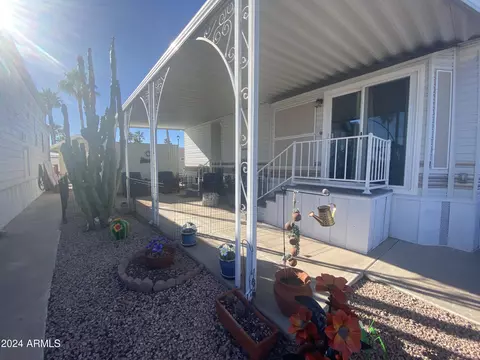 1519 S Omaha Dr, Apache Junction, AZ 85119 photo 3