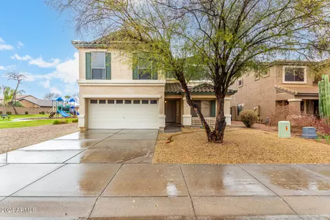 808 E Beargrass Pl, San Tan Valley, AZ 85143
