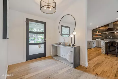 4920 E Lafayette Blvd, Phoenix, AZ 85018 photo 2