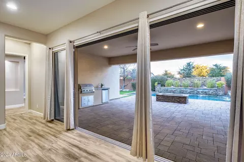 3786 E Chestnut Ln, Gilbert, AZ 85298 photo 5