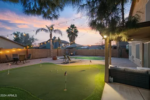 1371 E Jasper Dr, Gilbert, AZ 85296 photo 3