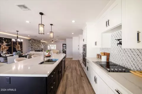 5232 N 14th Pl, Phoenix, AZ 85014 photo 10