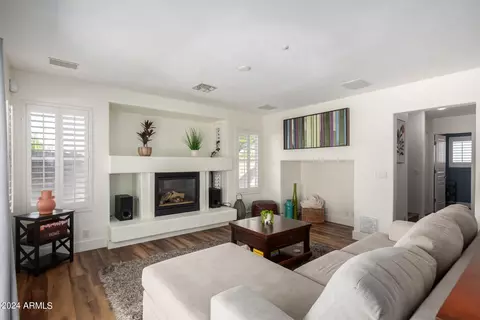 15550 N Frank Lloyd Wright Blvd #1077, Scottsdale, AZ 85260