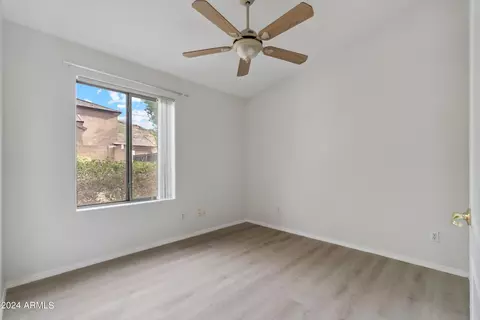 25841 N Singbush Loop, Phoenix, AZ 85083 photo 17