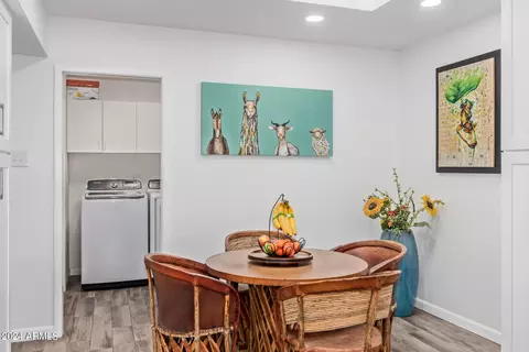 1060 E Carter Dr, Tempe, AZ 85282 photo 8