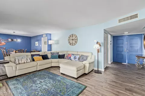 1060 E Carter Dr, Tempe, AZ 85282 photo 6