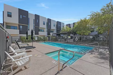325 E Coronado Rd #3, Phoenix, AZ 85004 photo 2