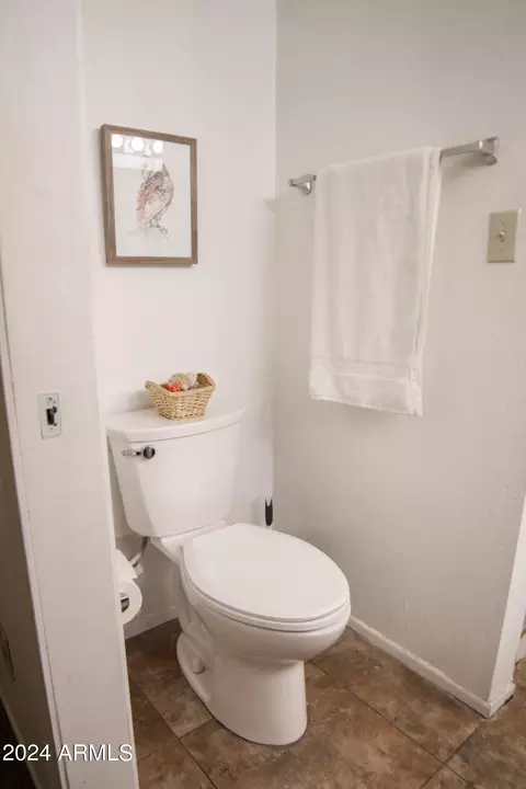 3301 Earll Dr #128, Phoenix, AZ 85018 photo 29