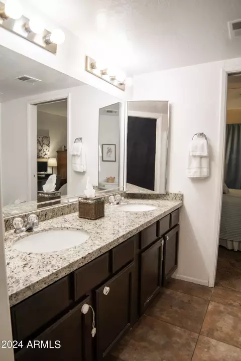 3301 Earll Dr #128, Phoenix, AZ 85018 photo 31