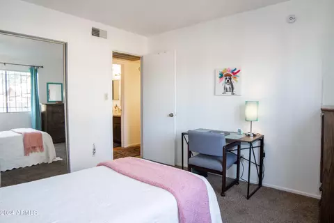 3301 Earll Dr #128, Phoenix, AZ 85018 photo 20
