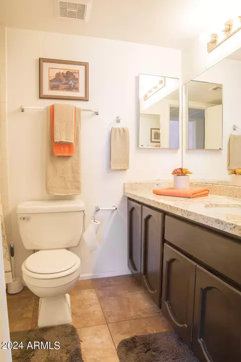 3301 Earll Dr #128, Phoenix, AZ 85018 photo 16