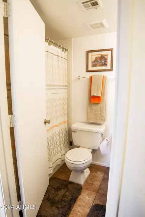 3301 Earll Dr #128, Phoenix, AZ 85018 photo 15