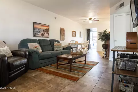 3301 Earll Dr #128, Phoenix, AZ 85018 photo 6