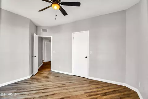 1352 E Highland Ave #212, Phoenix, AZ 85014 photo 13