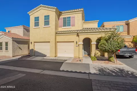 Exterior - 1681 S Desert View Pl, Apache Junction, AZ 85120 photo 5 of 8