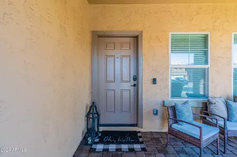 Exterior - 2415 E Gillcrest Rd, Gilbert, AZ 85298 photo 4 of 26