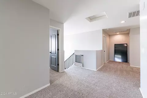Entry Way - 2415 E Gillcrest Rd, Gilbert, AZ 85298 photo 5 of 7