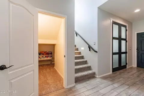 Entry Way - 2415 E Gillcrest Rd, Gilbert, AZ 85298 photo 1 of 7