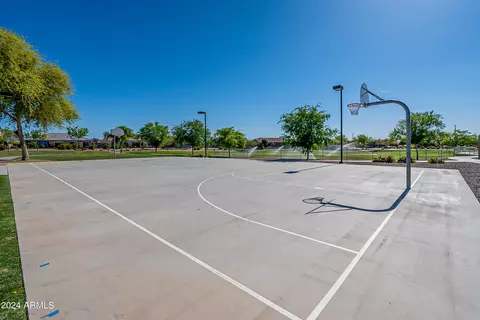 View/Area - 2415 E Gillcrest Rd, Gilbert, AZ 85298 photo 6 of 19