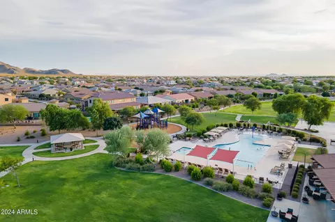 View/Area - 2415 E Gillcrest Rd, Gilbert, AZ 85298 photo 15 of 19