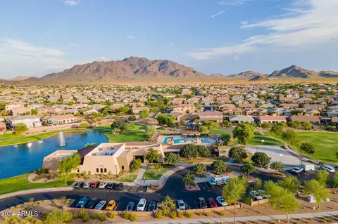 View/Area - 2415 E Gillcrest Rd, Gilbert, AZ 85298 photo 13 of 19
