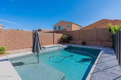 Exterior - 2415 E Gillcrest Rd, Gilbert, AZ 85298 photo 11 of 26
