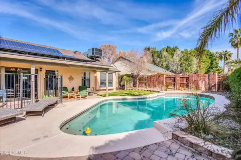 1301 E Taro Ln, Phoenix, AZ 85024 photo 27