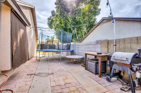 1301 E Taro Ln, Phoenix, AZ 85024 photo 32
