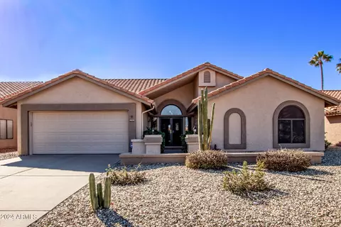 9379 W Escuda Dr, Peoria, AZ 85382