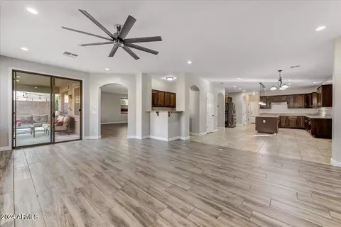 Living - 4030 Expedition Way, Phoenix, AZ 85050 photo 1 of 5