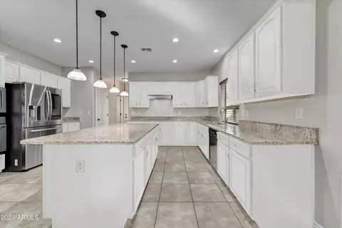 Kitchen - 4030 Expedition Way, Phoenix, AZ 85050 photo 2 of 4