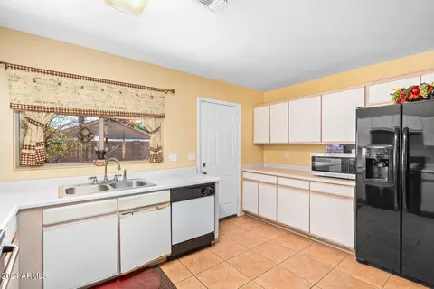8311 W Baxter Dr, Phoenix, AZ 85037 photo 11