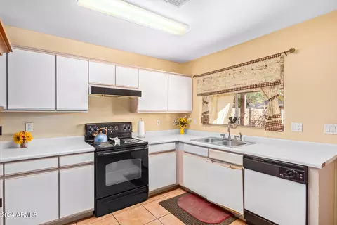 8311 W Baxter Dr, Phoenix, AZ 85037 photo 9