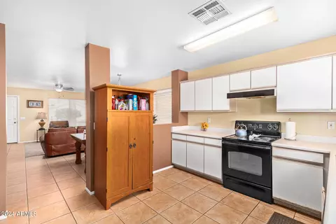 8311 W Baxter Dr, Phoenix, AZ 85037 photo 10