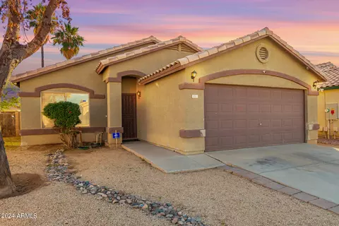 8311 W Baxter Dr, Phoenix, AZ 85037 photo 2