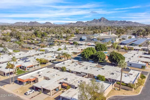 View/Area - 6024 N 10th Ave, Phoenix, AZ 85013 photo 11 of 12