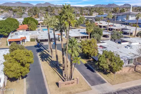 View/Area - 6024 N 10th Ave, Phoenix, AZ 85013 photo 2 of 12