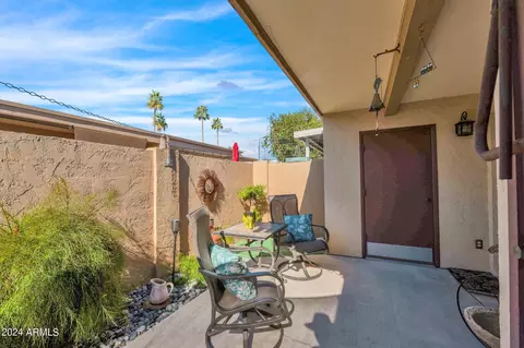 Exterior - 6024 N 10th Ave, Phoenix, AZ 85013 photo 9 of 13