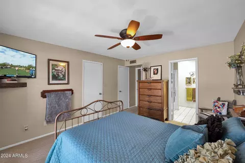 Bedroom - 6024 N 10th Ave, Phoenix, AZ 85013 photo 3 of 3