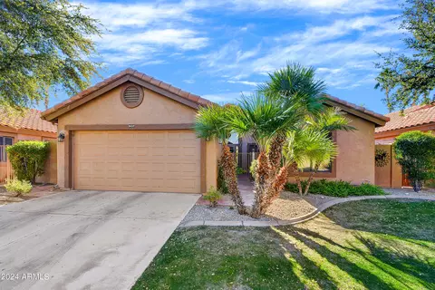 9437 W Taro Ln, Peoria, AZ 85382