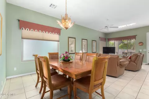 Dining - 4661 E Apricot Ln, Gilbert, AZ 85298 photo 1 of 3