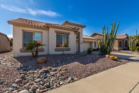 Exterior - 4661 E Apricot Ln, Gilbert, AZ 85298 photo 13 of 19